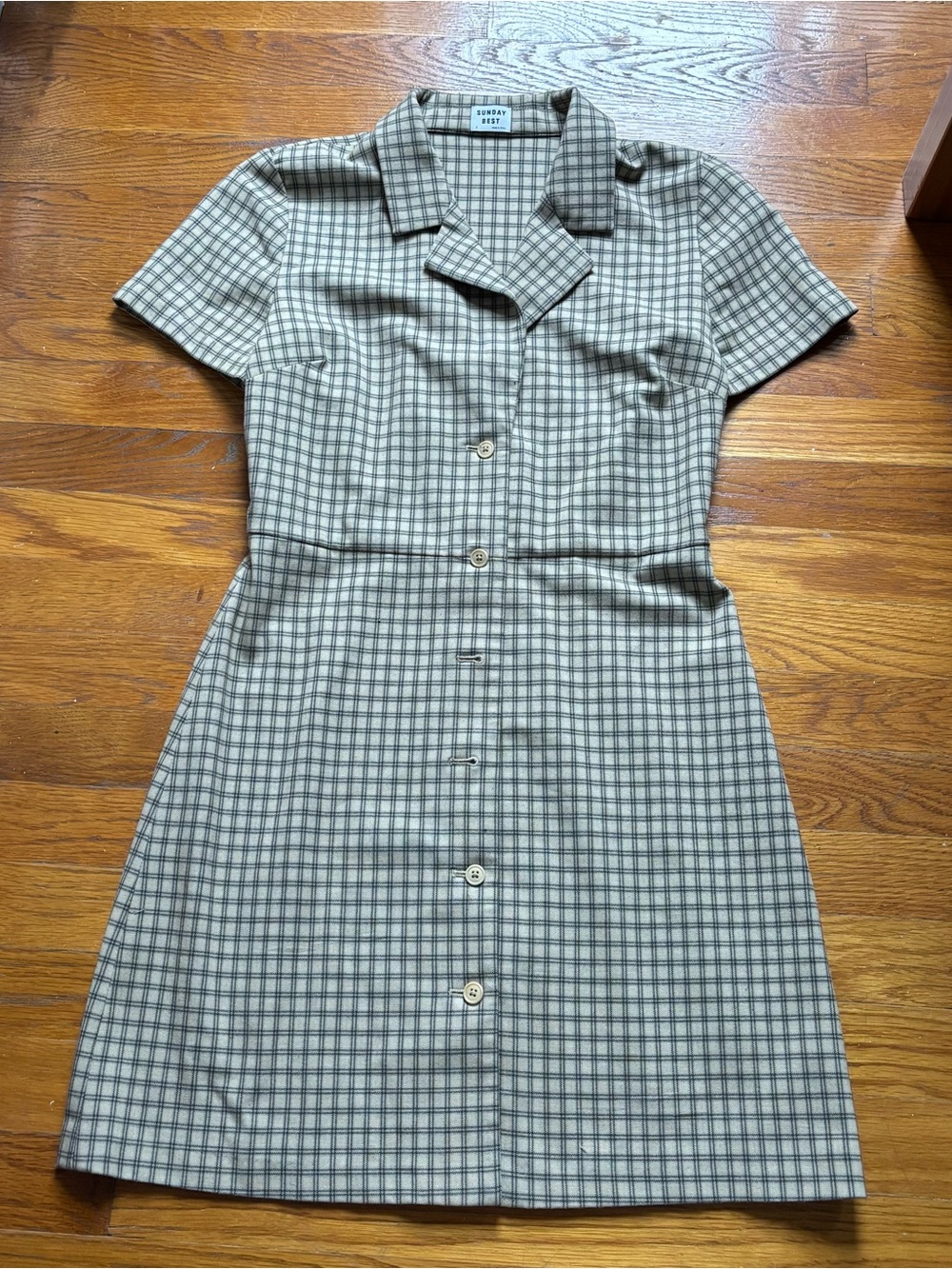 Aritzia short -Sleeve Plaid Shirt Dress in Beige